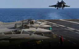 Ấn Độ ký hợp đồng mua 26 tiêm kích Rafale của Pháp