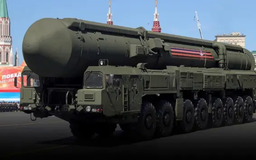 Nghị sĩ Nga đề xuất dùng tên lửa Oreshnik đáp trả Ukraine