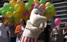 Thú nhồi bông Moomin diễu hành trên đường phố Bỉ