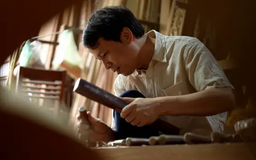 Nghệ nhân Hà Nội: Nét chạm hoa văn