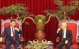 Hai nhà lãnh đạo Việt - Trung thưởng trà