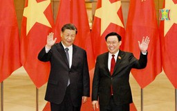 Chủ tịch Quốc hội Vương Đình Huệ hội kiến Tổng Bí thư, Chủ tịch nước Trung Quốc Tập Cận Bình