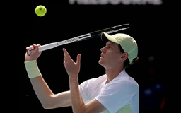 Jannik Sinner khởi đầu suôn sẻ tại Australian Open 2025