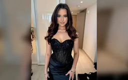 Nữ nhà văn tuyên bố sinh con thứ 13 của Elon Musk
