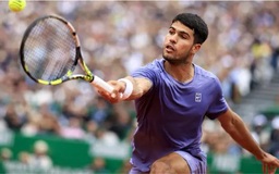 Carlos Alcaraz khởi đầu thuận lợi ở Barcelona Open