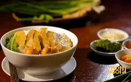 Phở gà Hà Nội
