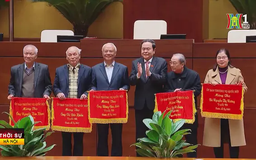 Quốc hội gặp mặt nguyên lãnh đạo và cán bộ hưu trí