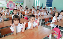 Phụ huynh lo khi học sinh cấp 1 tan học sớm