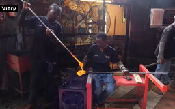 Tái chế rác thải thủy tinh tại Kenya