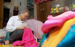 Làng đàn ông may áo dài ở Hà Nội