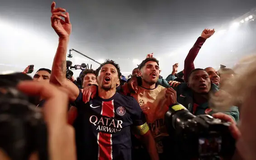 PSG nhận cúp vô địch Ligue 1