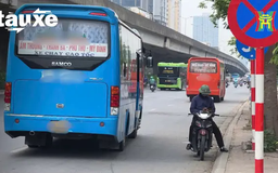 Xe khách ‘lộng hành’, lập bến cóc giữa lòng đường | Bản tin Tàu và Xe | 19/05/2025