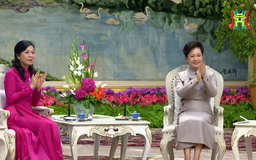 Phu nhân Ngô Phương Ly dự tiệc trà cùng Phu nhân Bành Lệ Viên