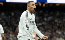Real Madrid chiếm ngôi đầu bảng La Liga