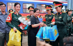 Đội hình nghi lễ quân đội sẵn sàng tham gia diễu binh