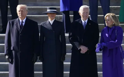 Ông Trump tiễn ông Biden lên trực thăng rời Điện Capitol