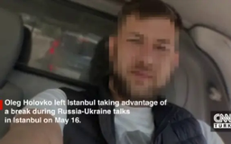Phiên dịch viên phái đoàn đàm phán Ukraine bỏ trốn khỏi Istanbul