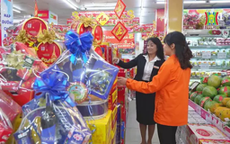 Bánh kẹo Việt được ưa chuộng sắm Tết