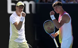 Jannik Sinner sẽ đối đầu Bel Shelton tại bán kết Australia Open