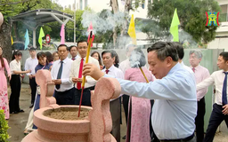 Thành kính dâng hương tại nơi Tổng Bí thư Trần Phú hi sinh