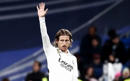 Real Madrid chia tay hai 'công thần'