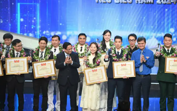Phương Mỹ Chi được vinh danh 'Gương mặt trẻ triển vọng'