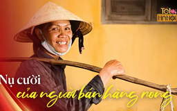 Tết Hà Nội là… nụ cười của những người bán hàng rong