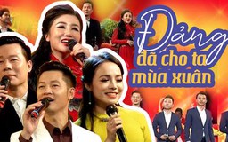 Đảng đã cho ta mùa xuân