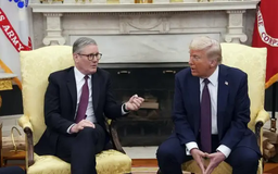 Ông Trump từ chối hỗ trợ khi quân đội Anh tới Ukraine