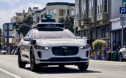 Taxi tự lái Waymo vi phạm gần 600 lỗi trong một năm
