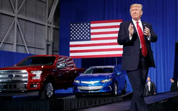 Ông Trump có thể giảm thuế nhập khẩu phụ tùng ô tô