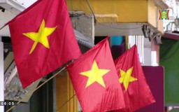 Nét đẹp treo cờ ngày lễ của người Hà Nội
