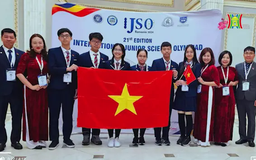 Những học sinh mang lại 'mùa vàng' cho giáo dục Hà Nội
