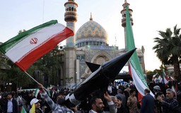 Mỹ và Anh áp đặt lệnh trừng phạt mới đối với Iran