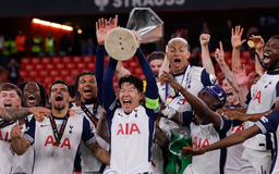 Son Heung-min không có huy chương vô địch Europa League