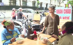 Trao sự tử tế qua những bát phở 'treo' | Người tốt quanh ta | 23/09/2024