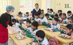 Nữ hiệu trưởng sáng tạo và giàu lòng nhân ái | Người tốt quanh ta | 31/03/2025