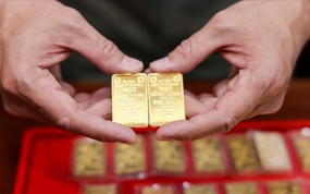 Giá vàng đảo chiều tăng 1,5 triệu đồng/lượng