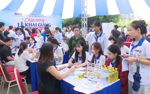 Để sinh viên sớm cọ xát với doanh nghiệp