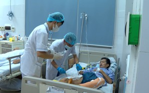 Điều dưỡng - mắt xích quan trọng trong điều trị người bệnh