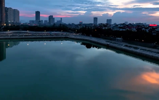 Hoàng hôn trên hồ Đồng Bông 2