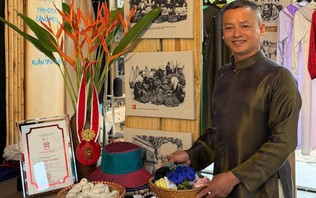 Chuyện về làng nghề đàn ông may áo dài | Chuyện Hà Nội | 20/09/2026