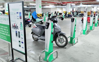 Từ 9/10, áp dụng quy chuẩn mới về ắc quy xe điện hai bánh