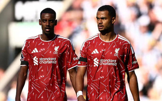 Liverpool tổn thất hàng công trước đại chiến Manchester City