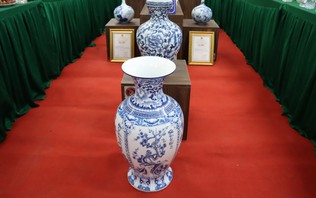 Giữ lửa cho lò gốm mang thương hiệu Kim Lan | Con đường doanh nhân | 12/10/2026
