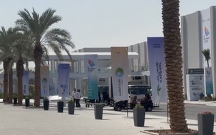 Saudi Arabia vẫn tổ chức đại hội năng lượng bất chấp lo ngại an ninh