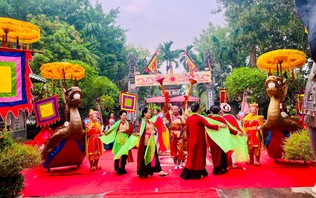 Ô Diên đưa di sản Chèo Tàu Tổng Gối đến gần hơn với công chúng