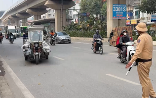 CSGT Hà Nội xử lý nhiều xe ba bánh, xe tự chế