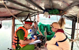 Xử lý nhiều trường hợp dùng kích điện khai thác thủy sản