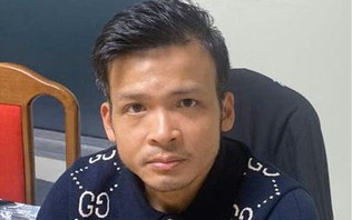 Vận động đối tượng truy nã 20 năm ra đầu thú